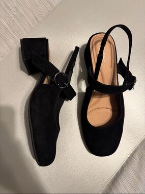 11WW WYDR Studios Amber Slingback Black Suede Mary Jane
